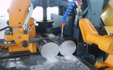 竹根滩镇卧式带锯床的送料方式有哪几种？